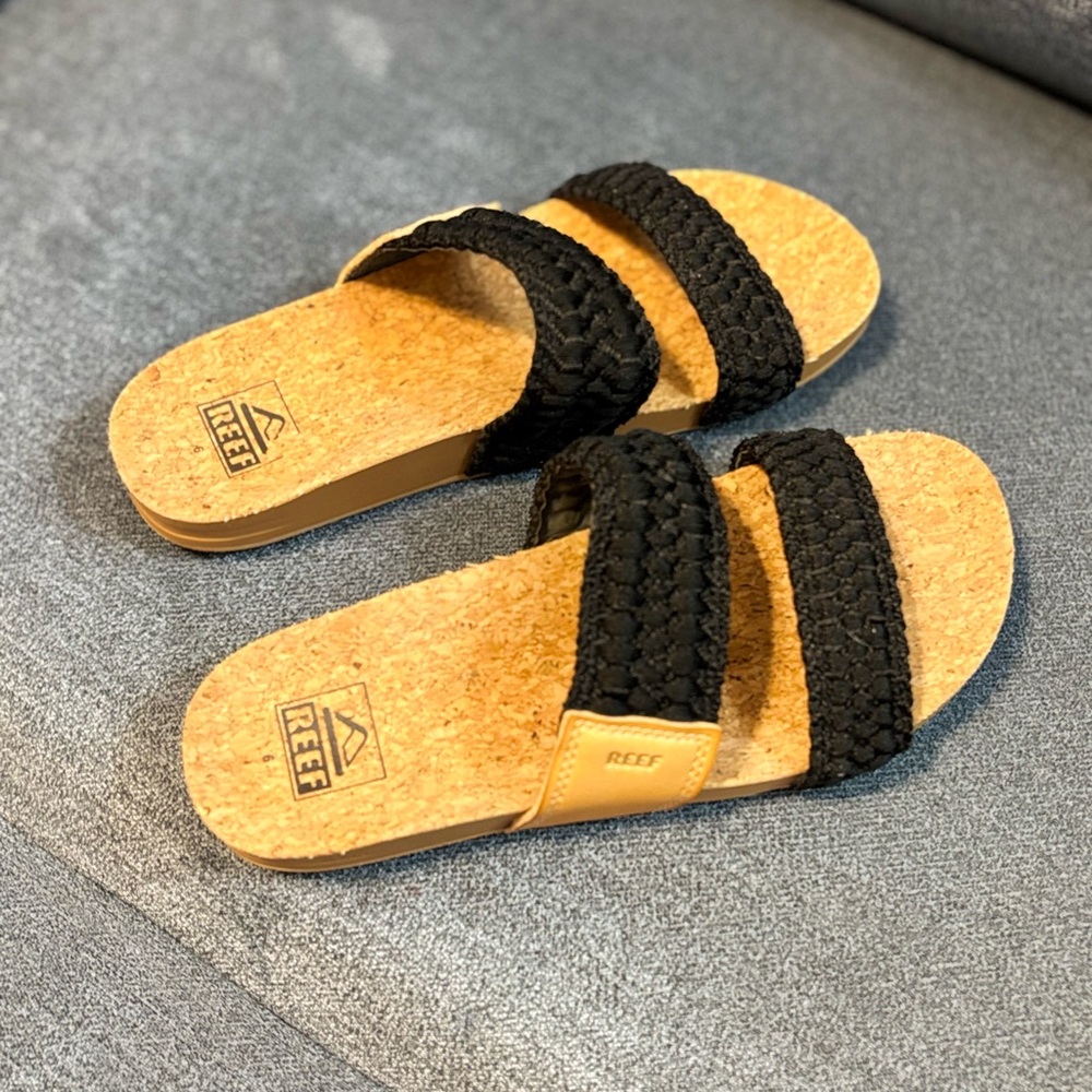 Reef Cork and Black Slide Sandals
